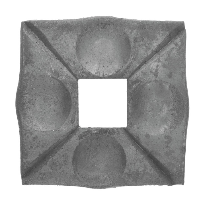 Patka 90 x 90 x 8 mm otvor 26 mm